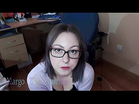 ❤️ Fata sexy cu ochelari suge adânc Dildo în fața camerei de filmat ️❌  at ro.mumsp.ru ﹏